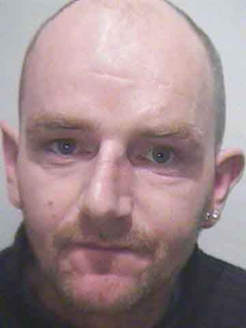Andrew Bunby, 33 - Hull, United Kingdom