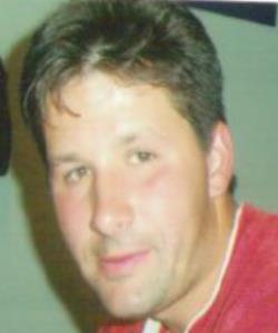 Antonin Mican, 32 - Gardenstown, United Kingdom