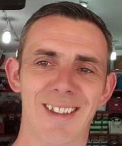 Gary Burns, 38 - Icemler, Turkey, United Kingdom